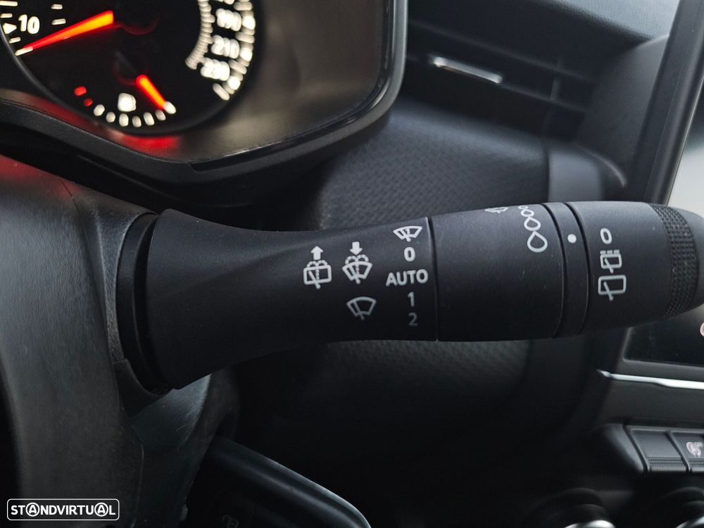 Renault Clio 1.0 TCe Techno - 19