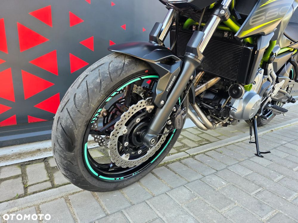 Kawasaki Z 650 - 14