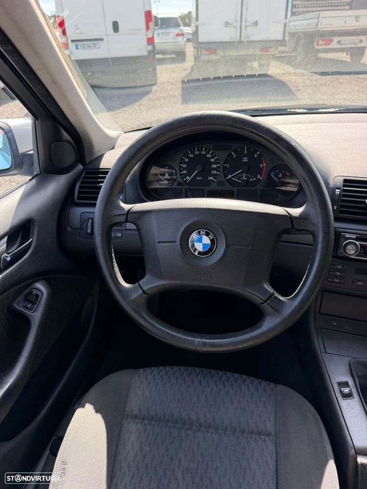 BMW 320 d - 16