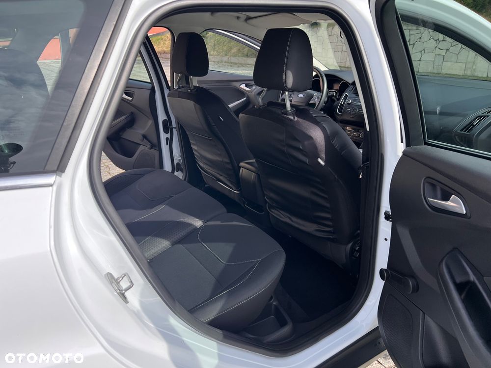 Ford Focus 1.0 EcoBoost Edition - 21