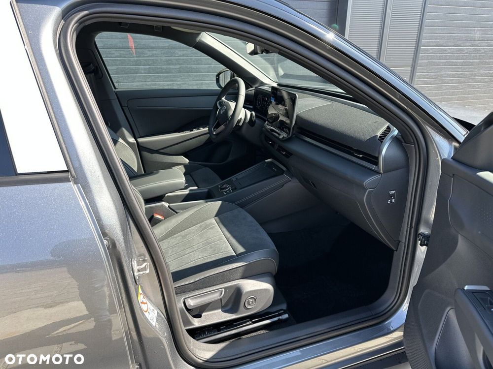 Volkswagen T-Roc - 28