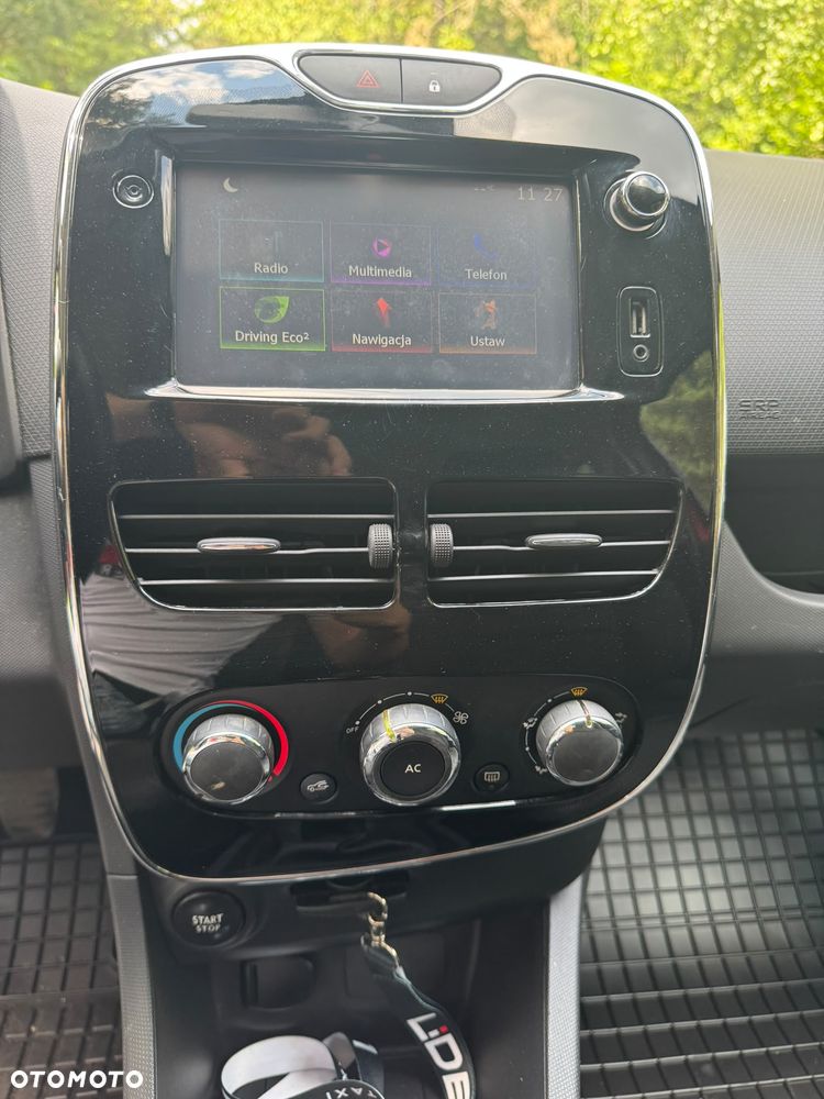 Renault Clio 1.2 16V 75 Start - 14
