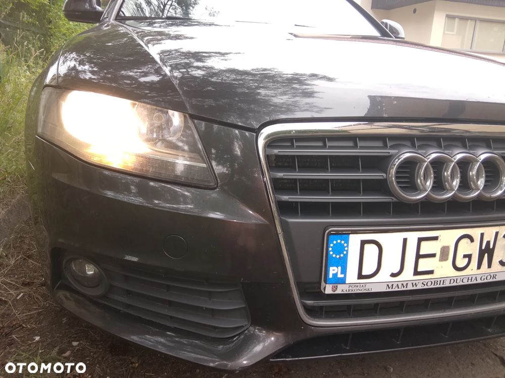 Audi A4 Avant 2.0 TDI - 15