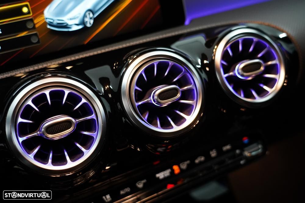 Mercedes-Benz CLA 180 - 15