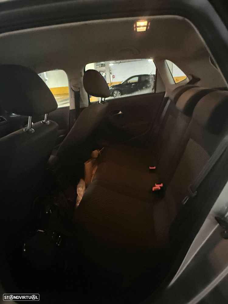 VW Polo 1.2 Confortline - 12