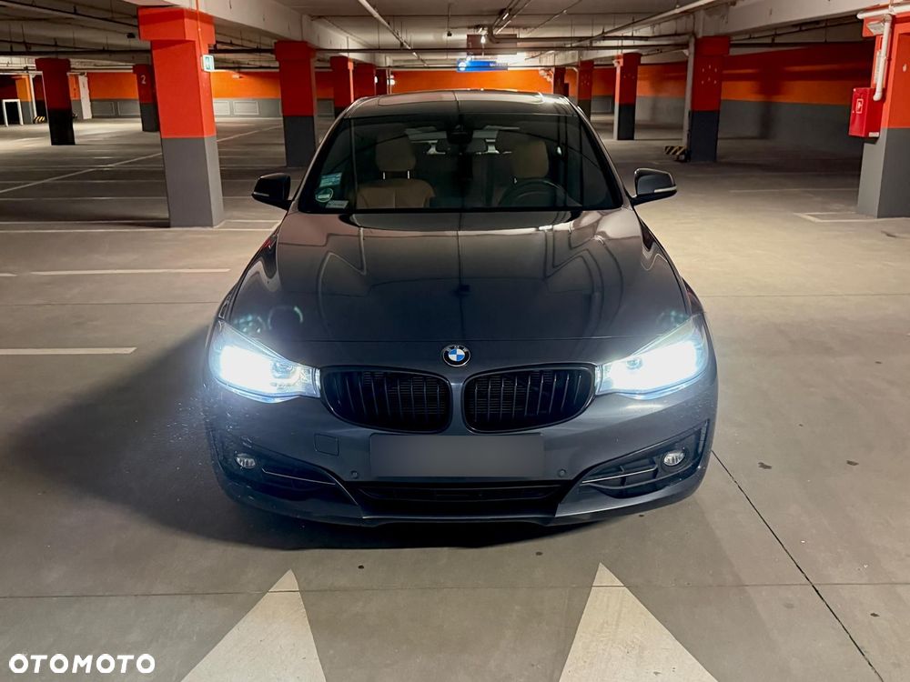 BMW Seria 3 320d xDrive Sport Line - 15