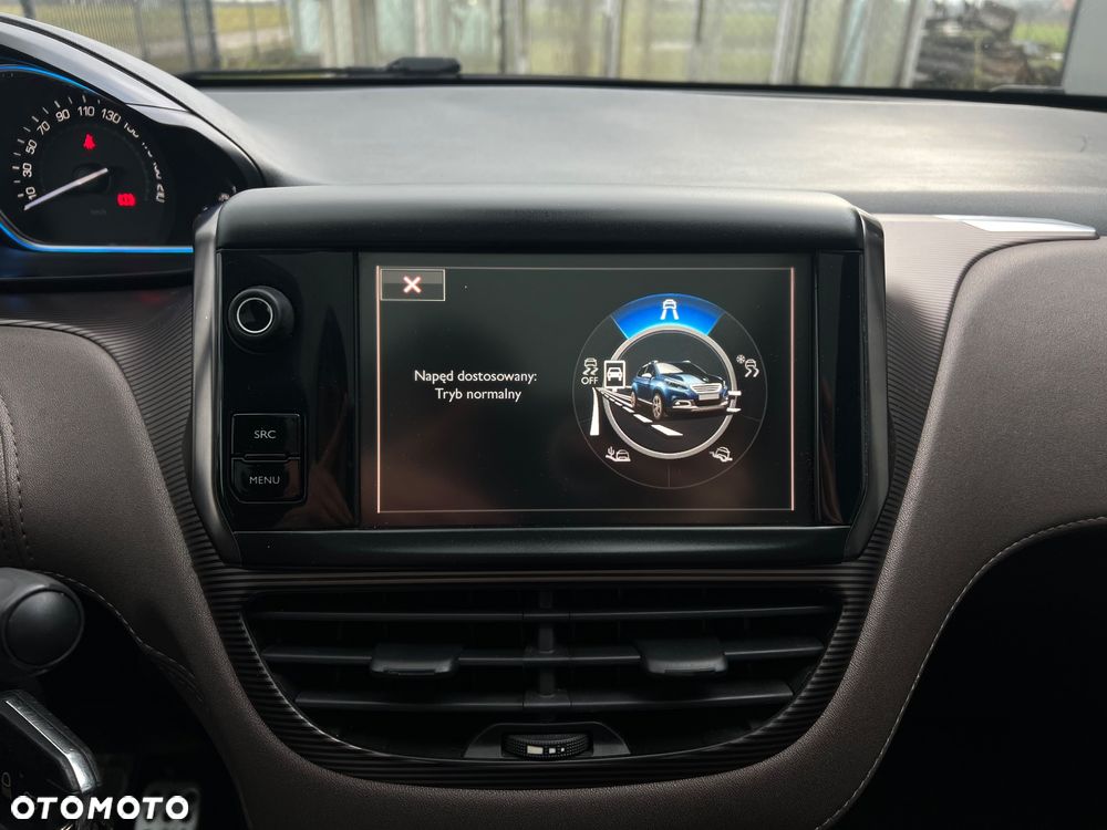 Peugeot 2008 1.6 BlueHDi Allure - 22