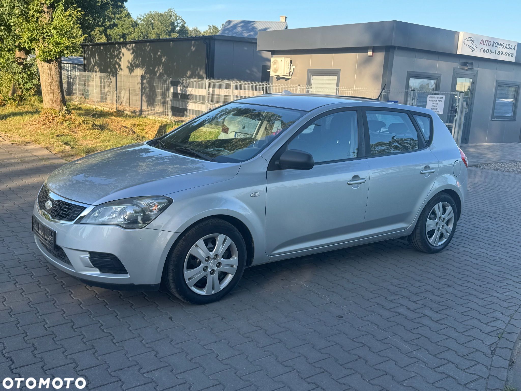 Kia Ceed 1.4 CVVT LX Basis - 1