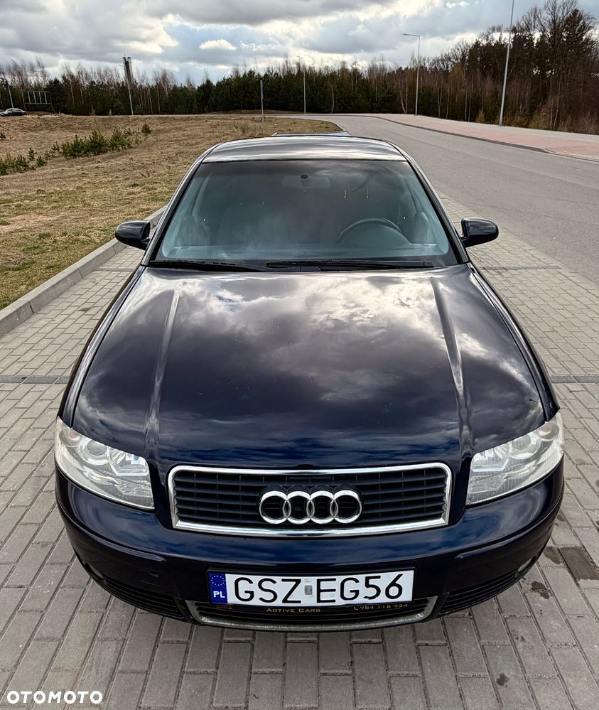 Audi A4 Limousine - 2