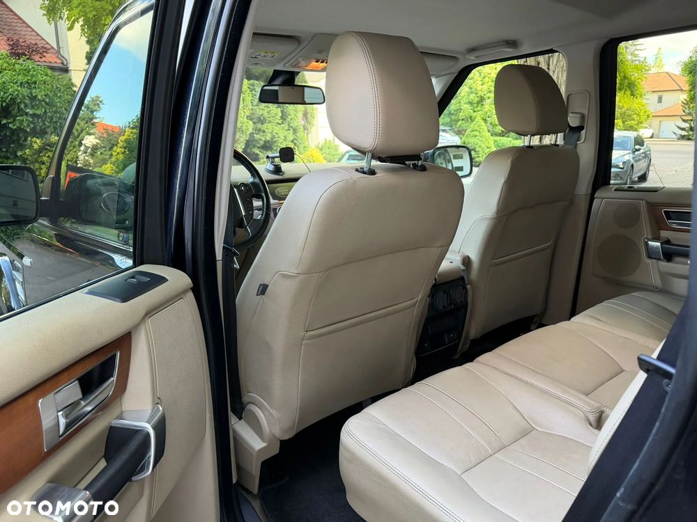 Land Rover Discovery 3.0D V6 HSE - 10