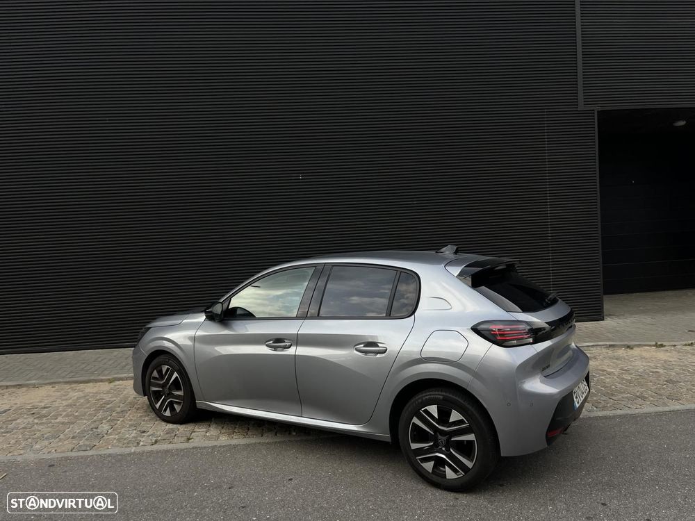 Peugeot 208 1.2 PureTech Allure - 20