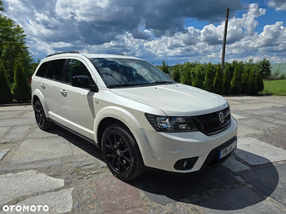 Fiat Freemont 2.0 Multijet 16V DPF Automatik Allrad Black Code - 16