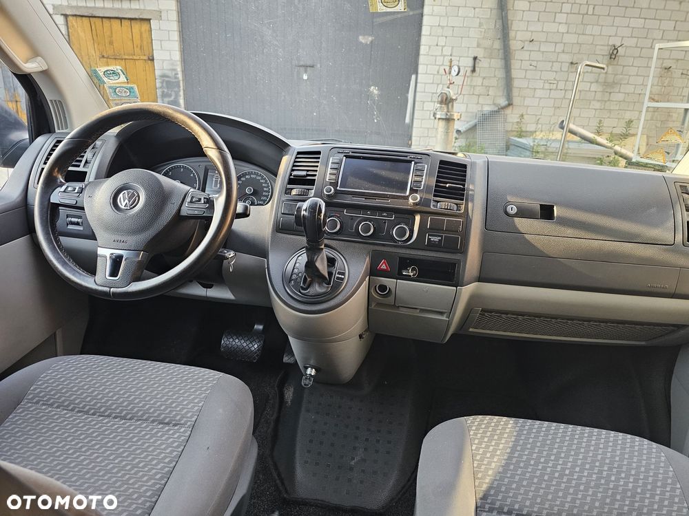 Volkswagen T5 - 8