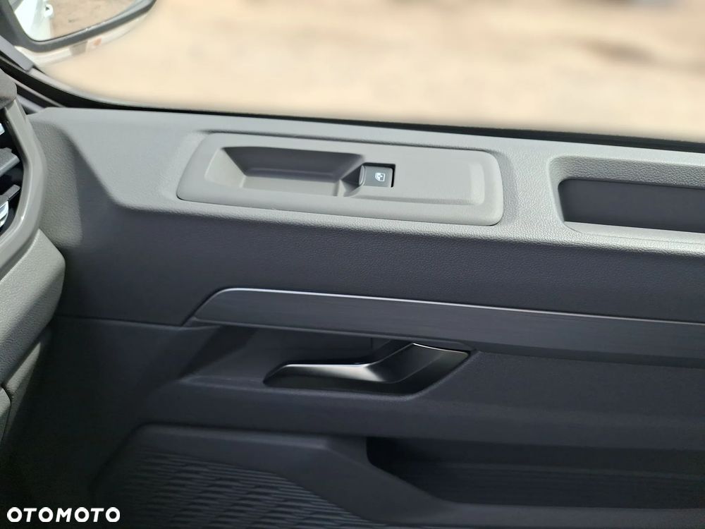 Volkswagen Transporter - 39