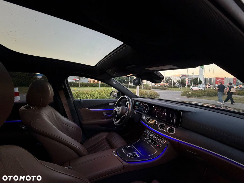 Mercedes-Benz Klasa E 300 de 4Matic 9G-TRONIC Exclusive