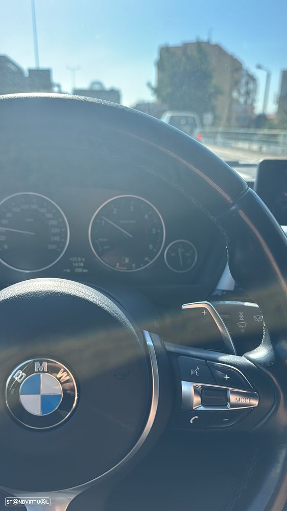BMW 320 d Auto Pack M - 9