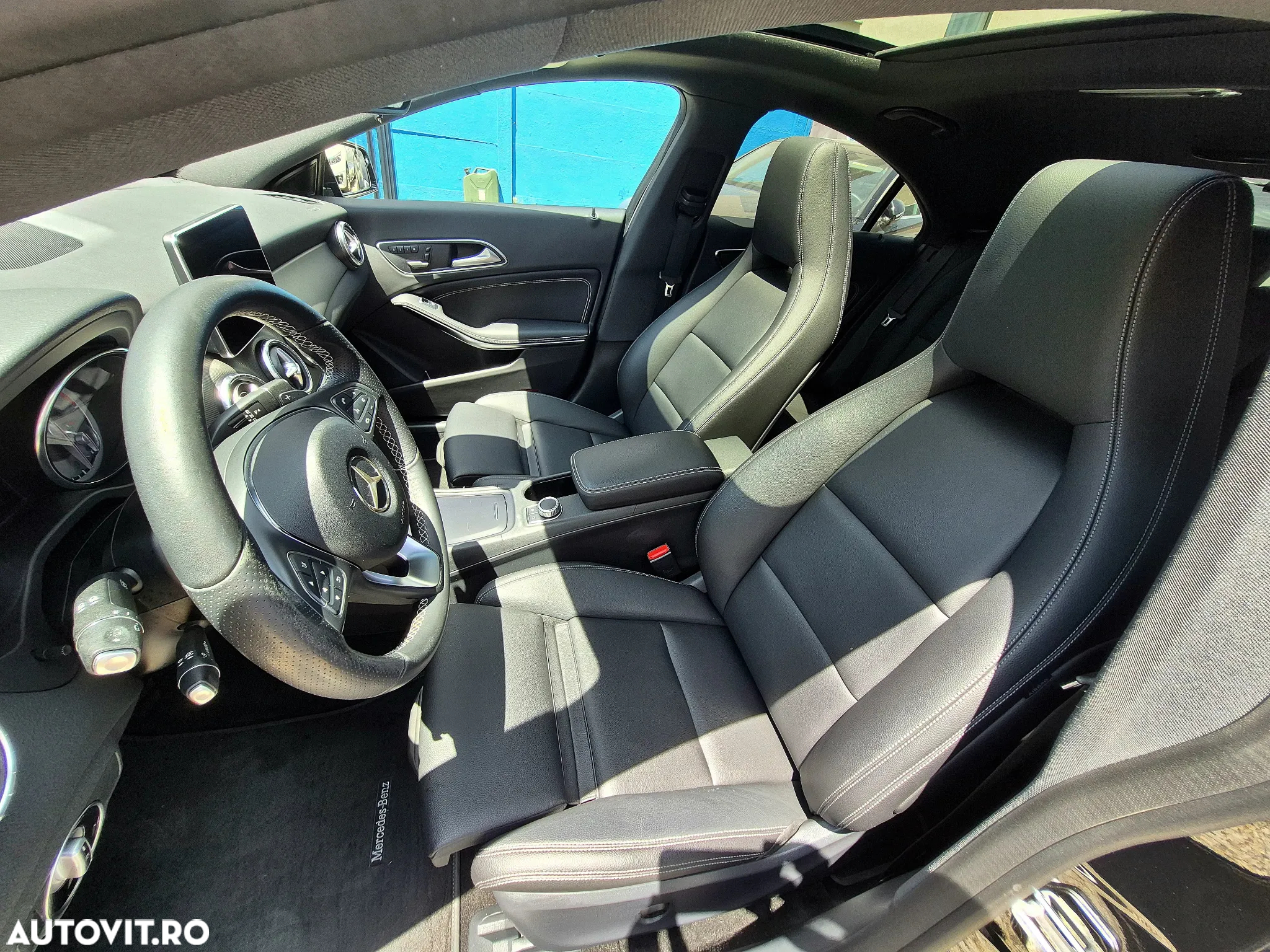 Mercedes-Benz CLA 200 d 4Matic 7G-DCT UrbanStyle Edition - 28