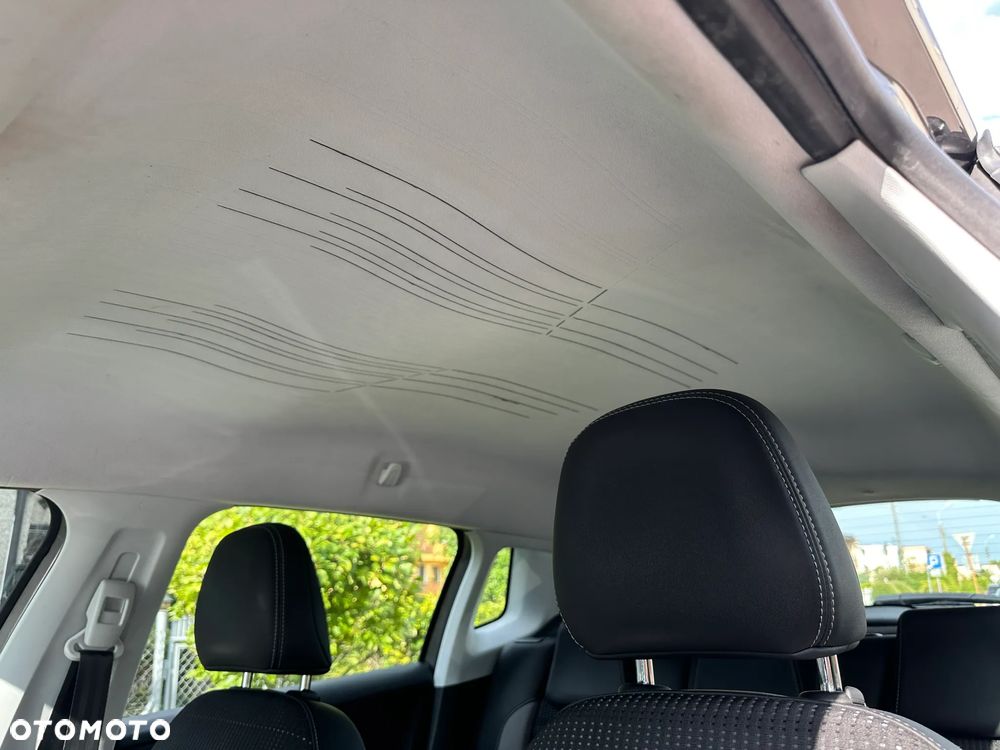 Peugeot 2008 1.2 Pure Tech Active S&S - 25