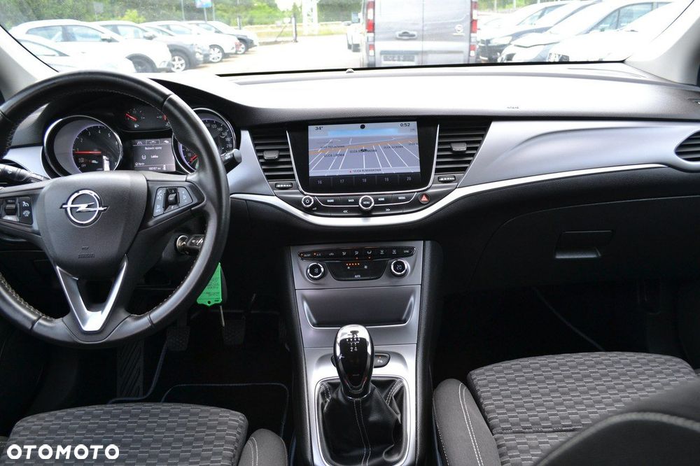 Opel Astra - 9