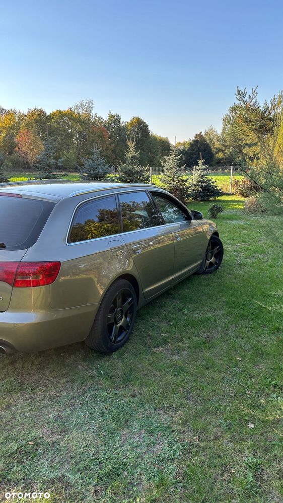 Audi A6 Avant - 4