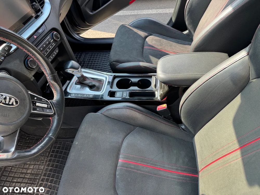 Kia ProCeed 1.6 T-GDI GT DCT - 5