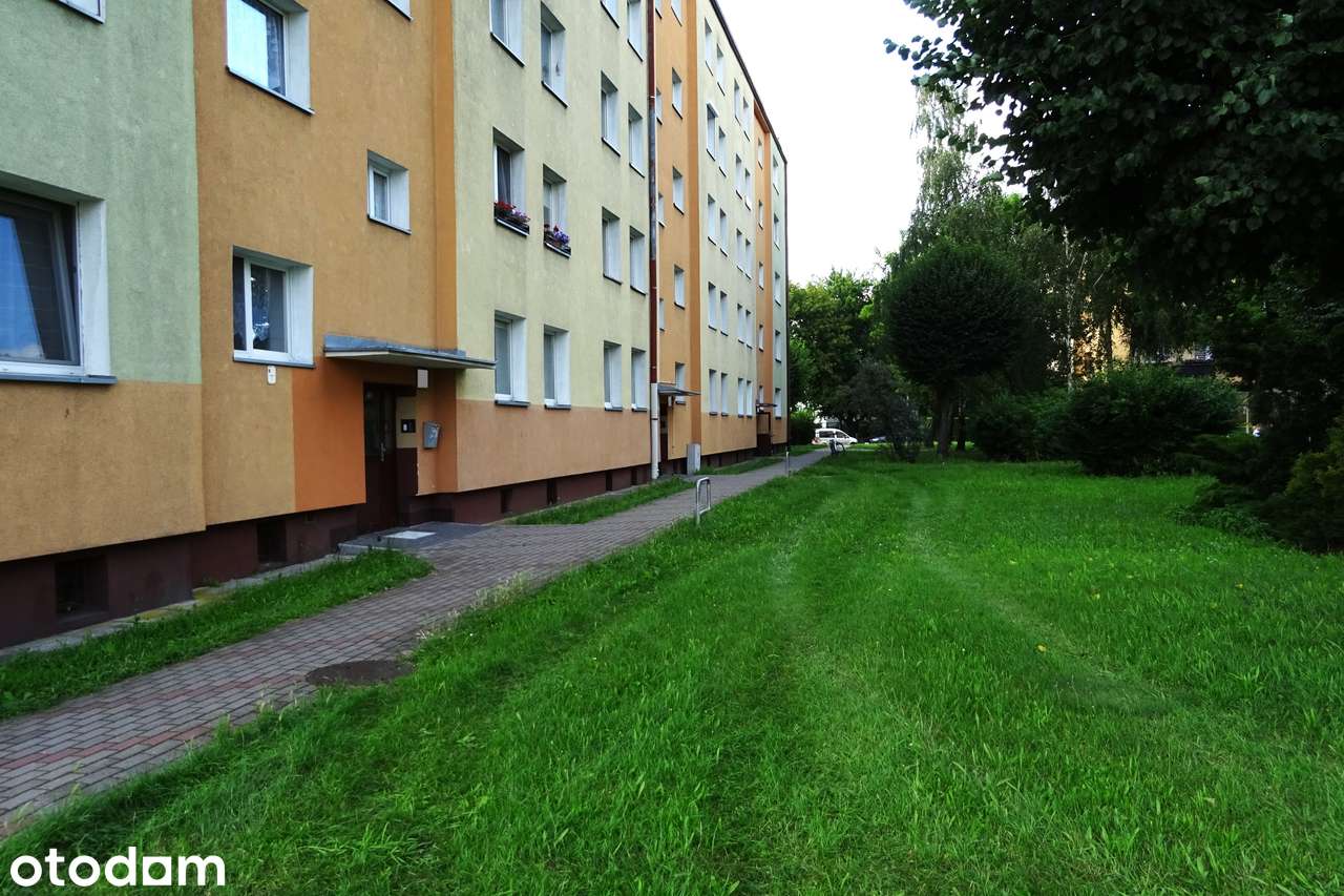 Kawalerka w bloku - czynsz tylko 350 zł. ! PARTER !