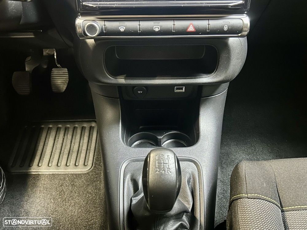 Citroën C3 1.2 PureTech Shine - 20
