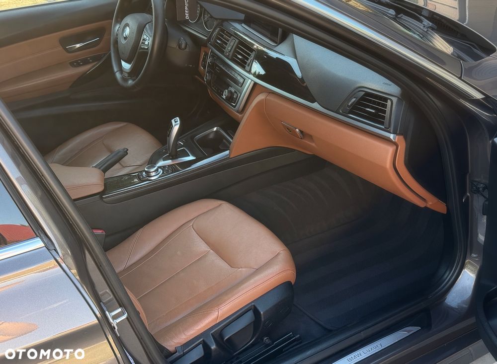 BMW Seria 3 320d Efficient Dynamics Luxury Line - 13