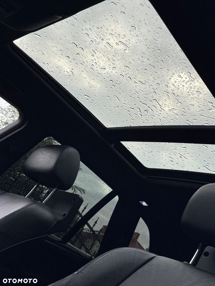 BMW X5 4.8i xDrive - 16