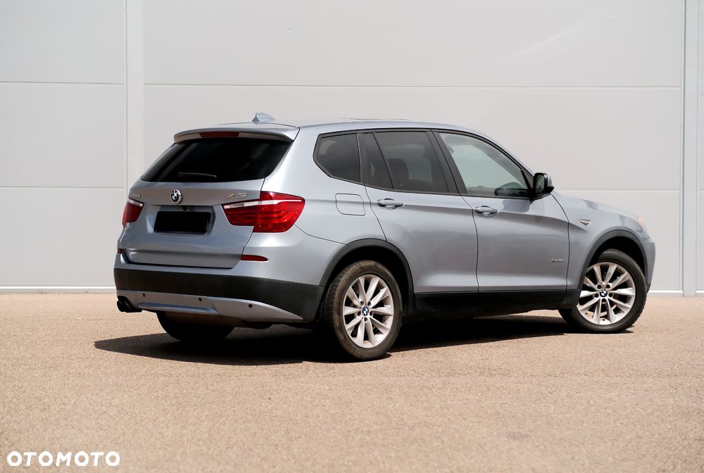BMW X3 28i xDrive - 7