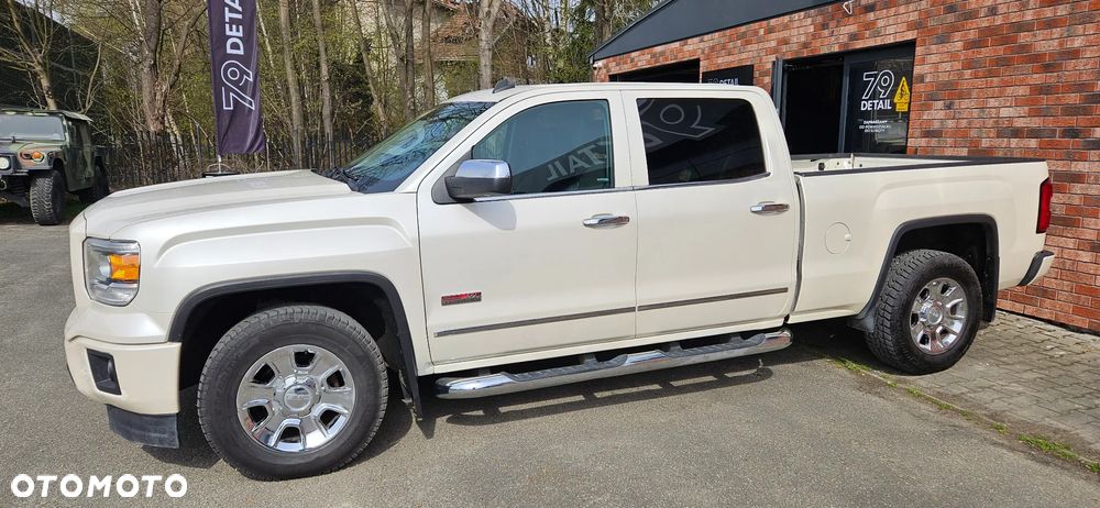 GMC Sierra - 14
