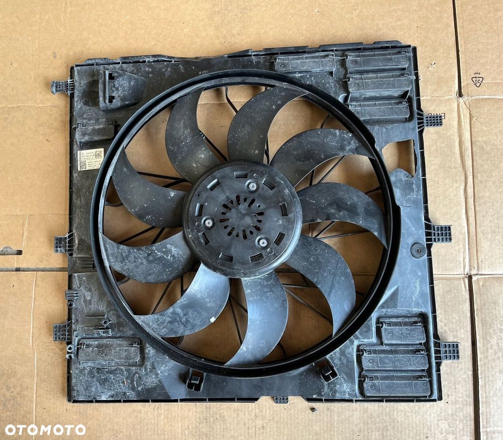 Mercedes W907 Wentylator podstawa obudowa A9079064600 C69160-140 - 1