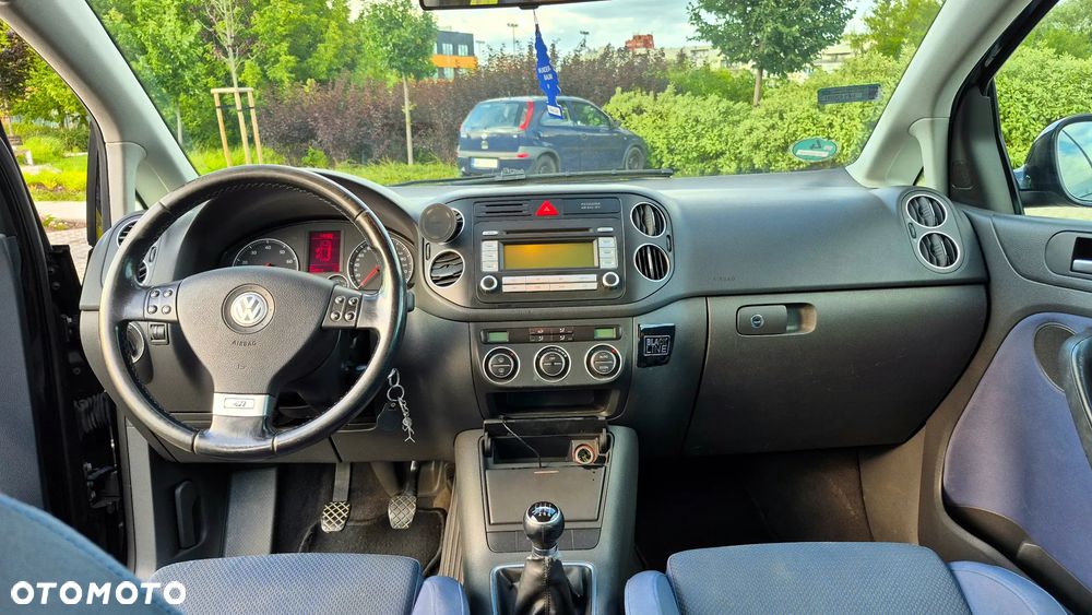 Volkswagen Golf 2.0 FSI Sportline - 9