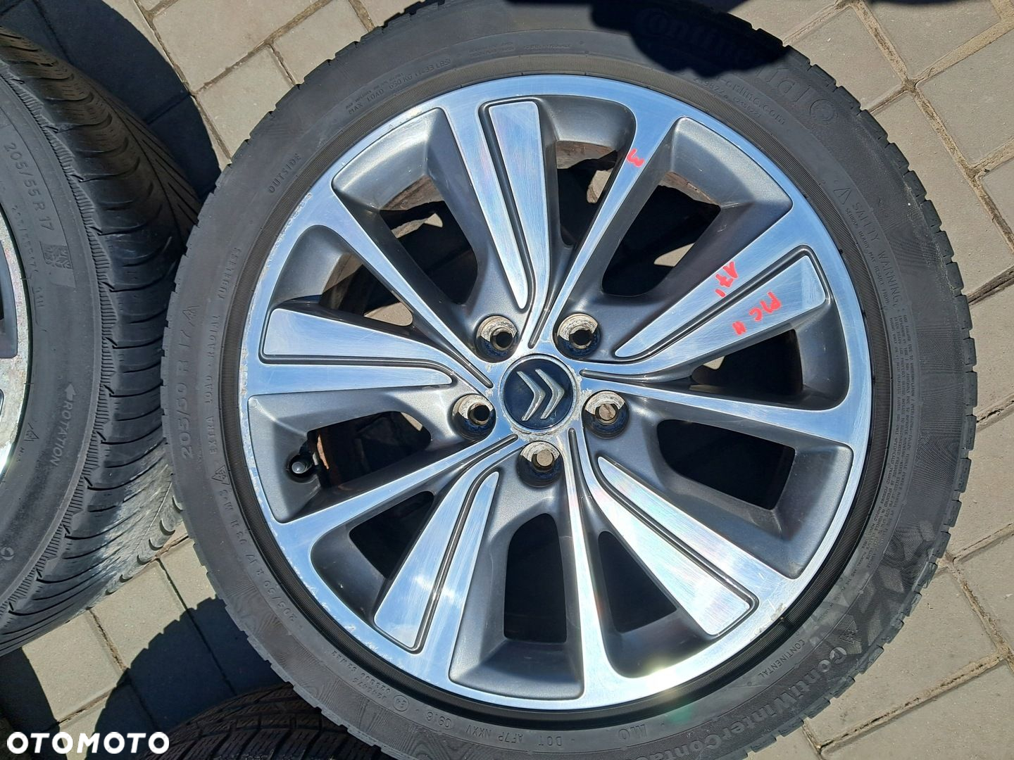 Citroen C4 Grand Picasso II Felgi aluminiowe 9677090377 7.0"x17" 5x108 ET50 - 9