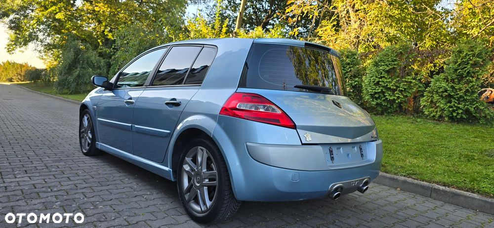 Renault Megane - 5
