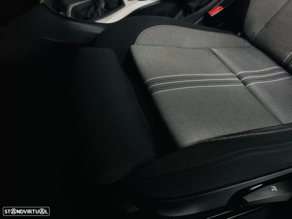 BMW X1 16 d sDrive Line Sport - 39