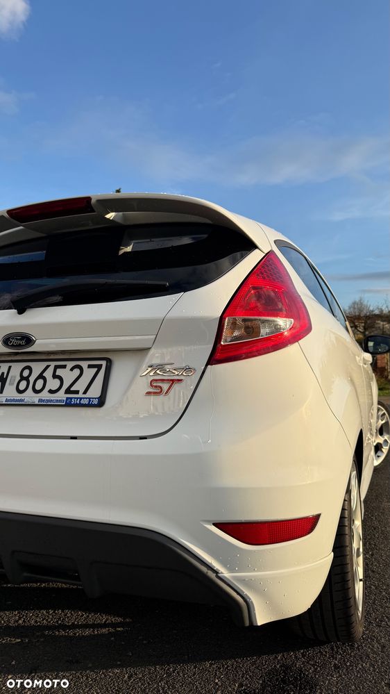 Ford Fiesta 1.6 Ti-VCT Sport - 8