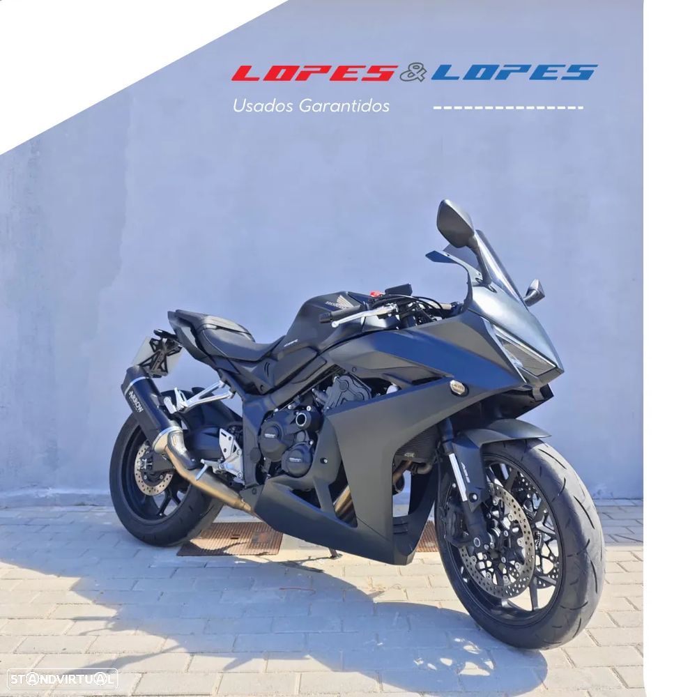 Honda CBR 650R - 1