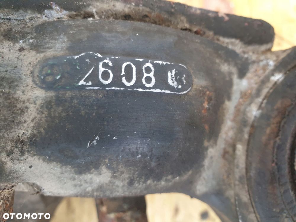 Mercedes W126 SEC PRZEDNI WAHACZ lewy przód - 6