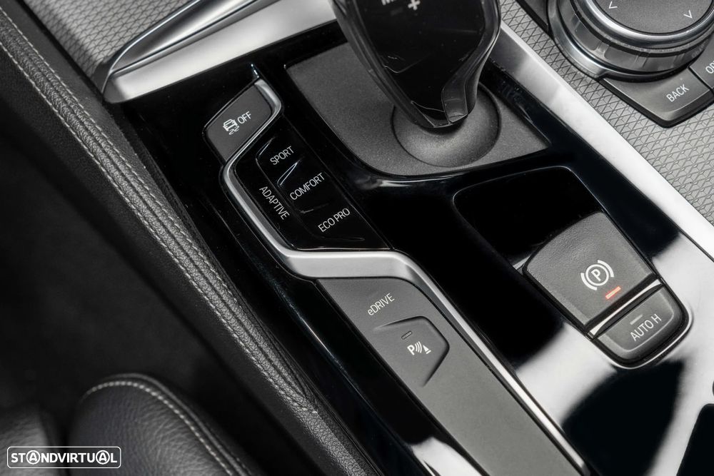 BMW 530 e iPerformance Pack M - 18