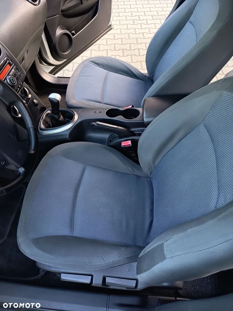 Nissan Qashqai 1.6 Acenta - 24