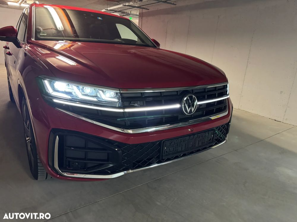 Volkswagen Touareg V6 TDI 4MOTION R-Line - 26