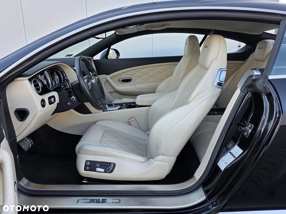 Bentley Continental GT - 11