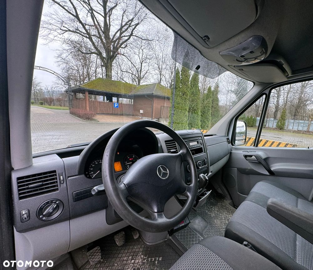 Mercedes-Benz SPRINTER  3.0 V6 519 CHŁODNIA - 13