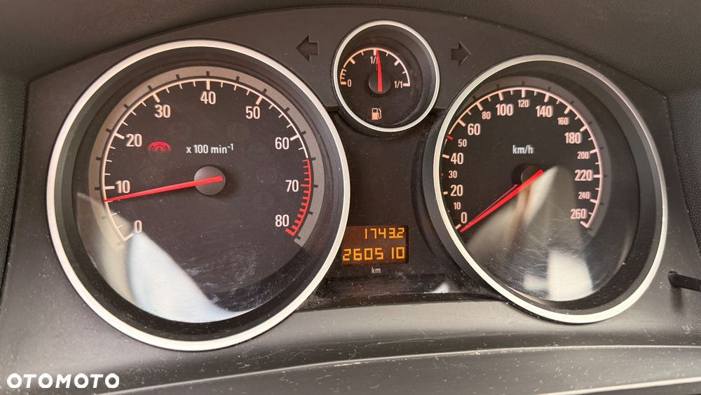 Opel Zafira 1.8 Navi - 13