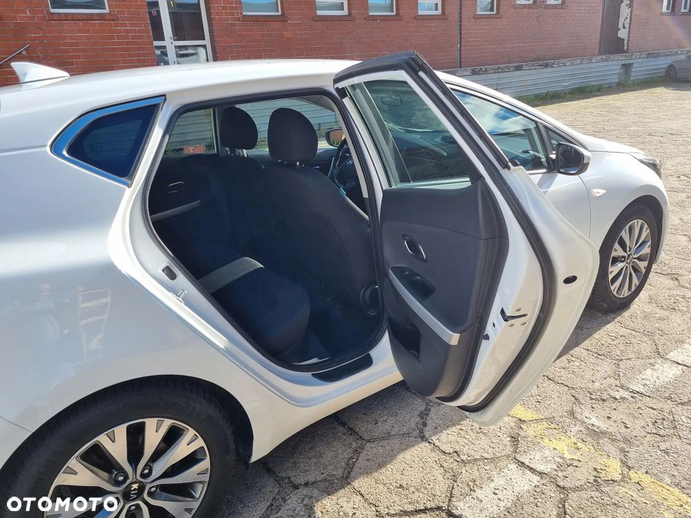 Kia Ceed 1.4 Smart Plus - 17