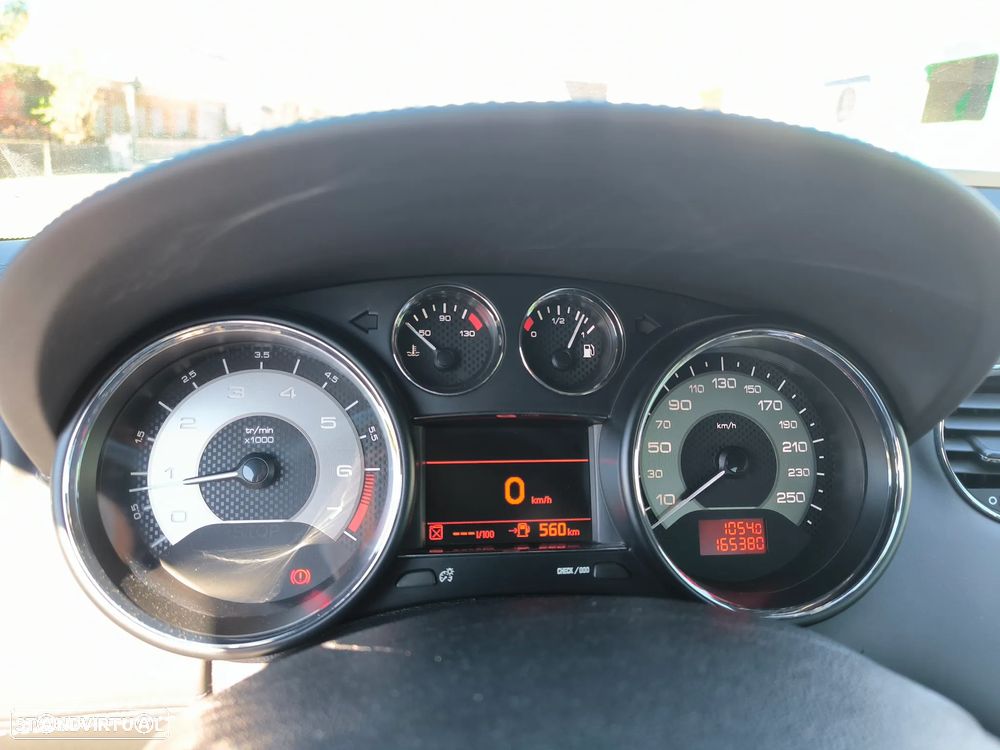 Peugeot RCZ 1.6 200 THP - 9