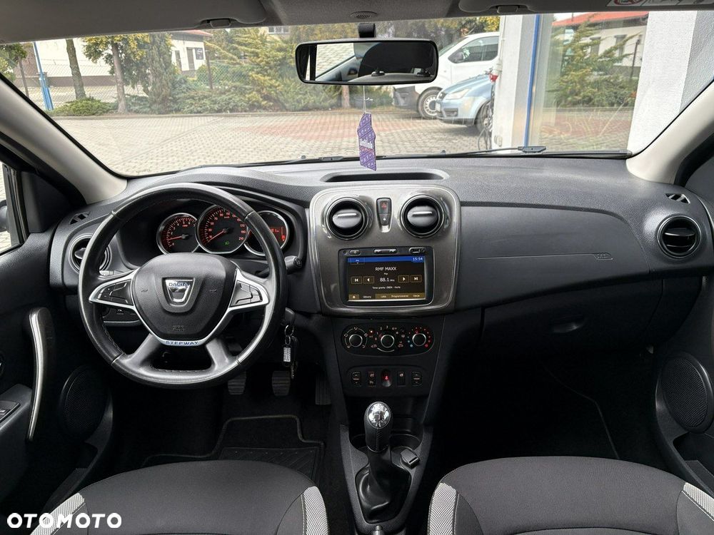 Dacia Sandero Stepway 0.9 TCe Laureate S&S - 13