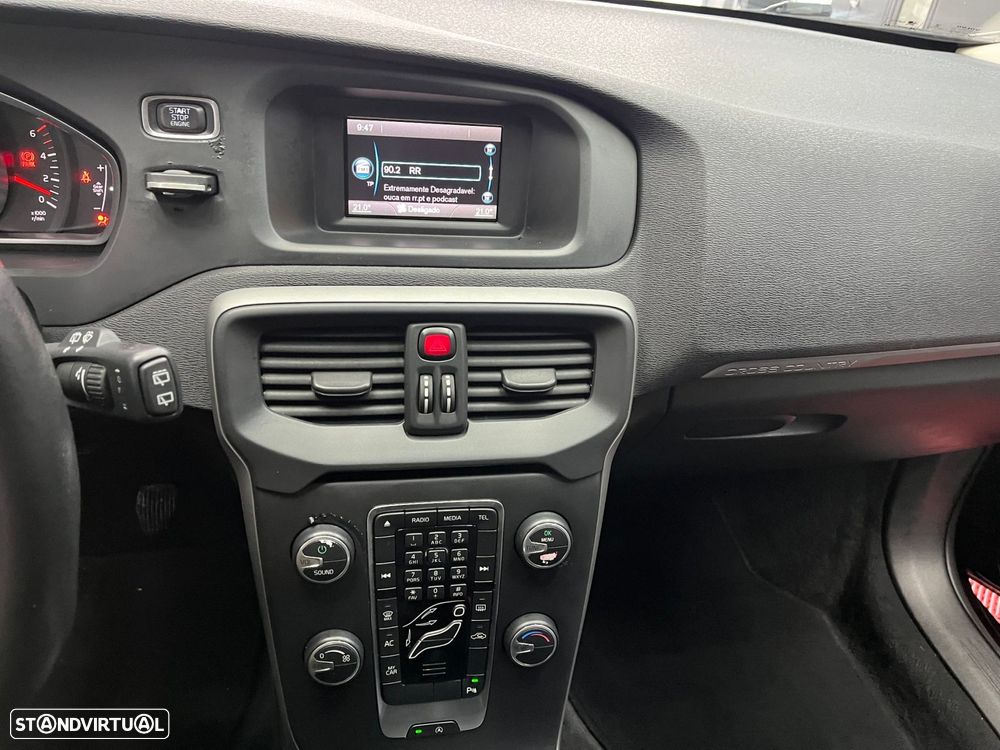 Volvo V40 Cross Country 2.0 D2 - 13