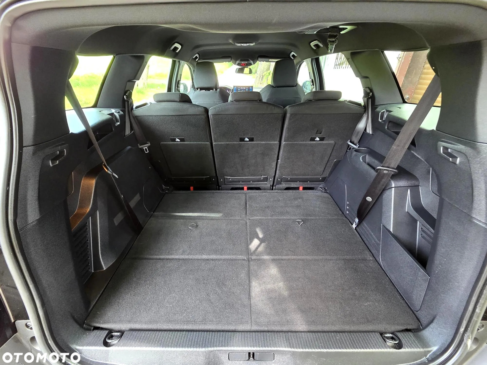 Peugeot 5008 1.2 PureTech Road Trip S&S EAT8 - 26